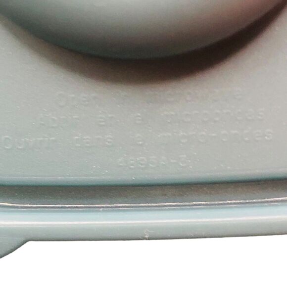 Tupperware Vented Replacement Lid Seal #4895A Green w White Square 4" Microwave - Picture 3 of 3